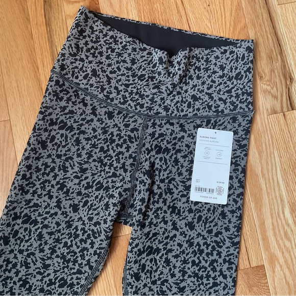 New - Athleta Aurora Tight Legging Athletic Activewear Yoga Athleisure - Picture 12 of 16